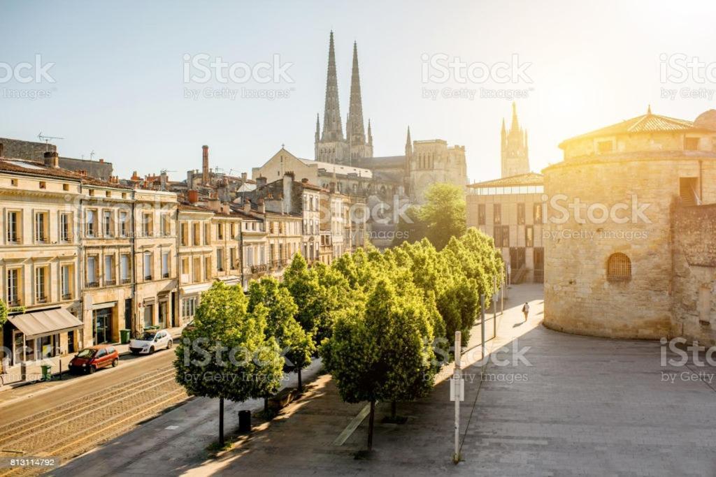 My Hotel Bordeaux アルティーグ・プレ・ボルドー エクステリア 写真